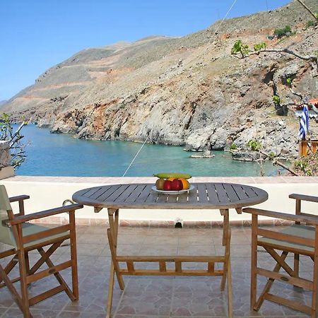 On The Beach Apartments Хора-Сфакіон Екстер'єр фото